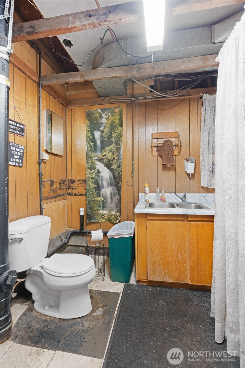 1413 112th Street Property Photo 12
