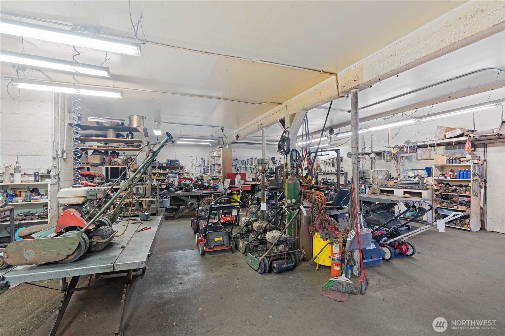 1413 112th Street Property Photo 16