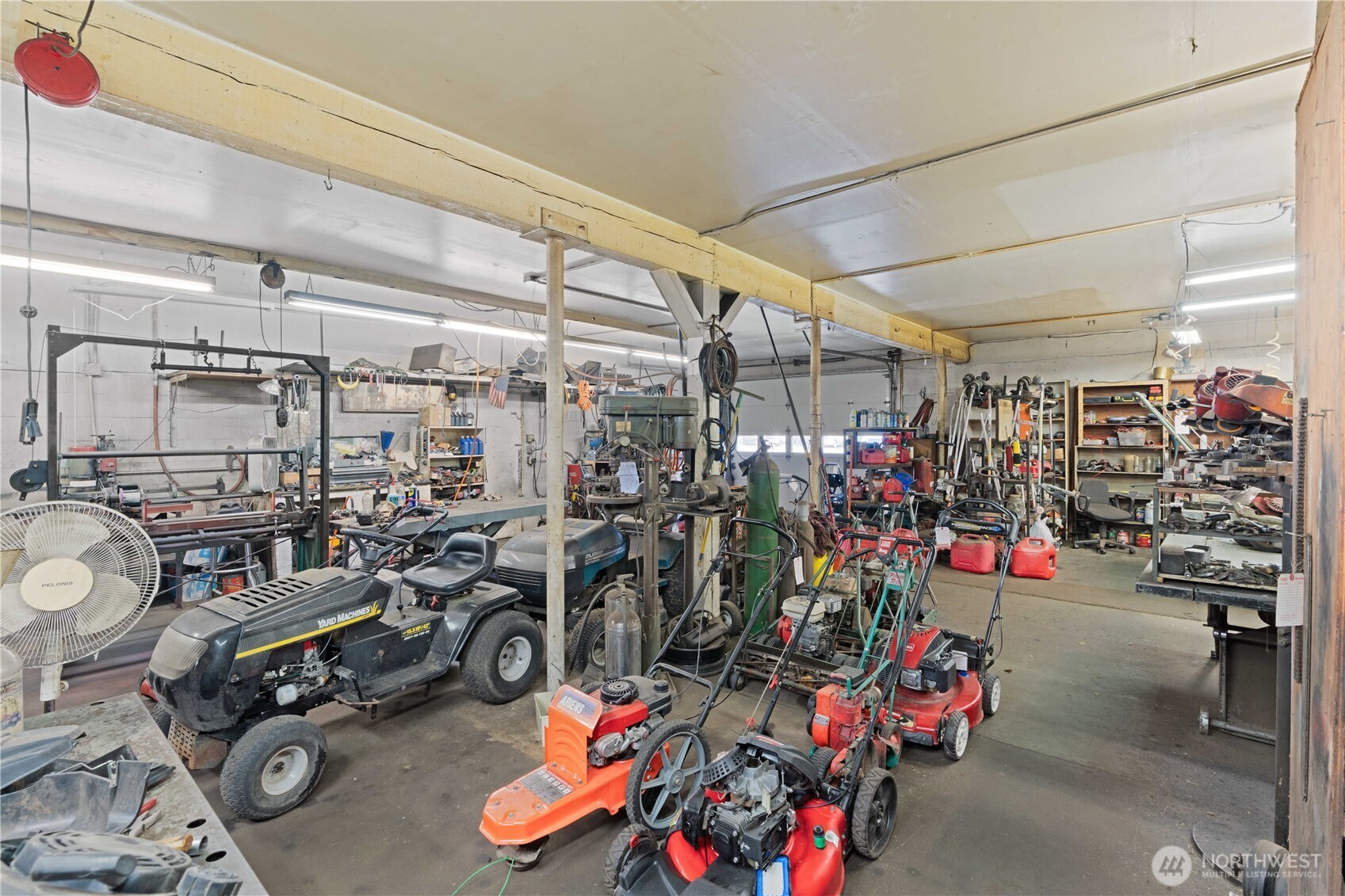 1413 112th Street Property Photo 18