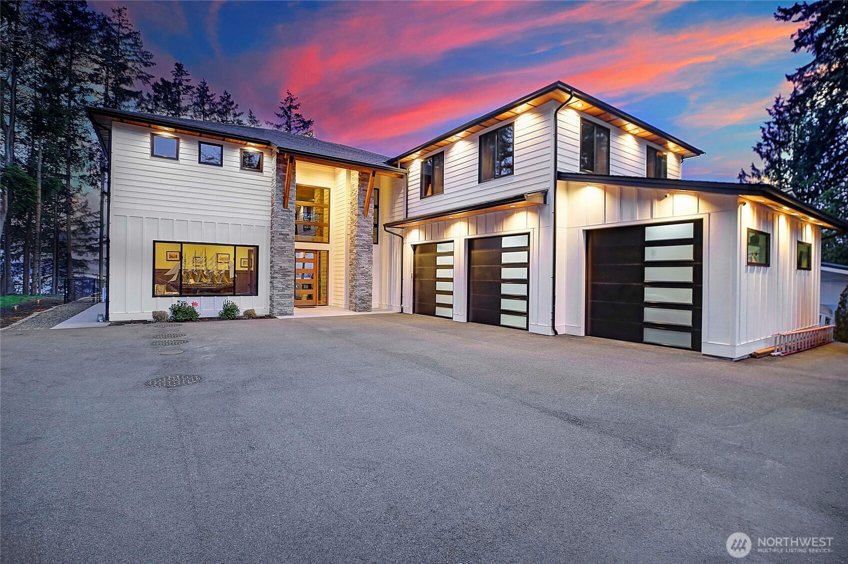 1699 Se Camano Drive Property Photo