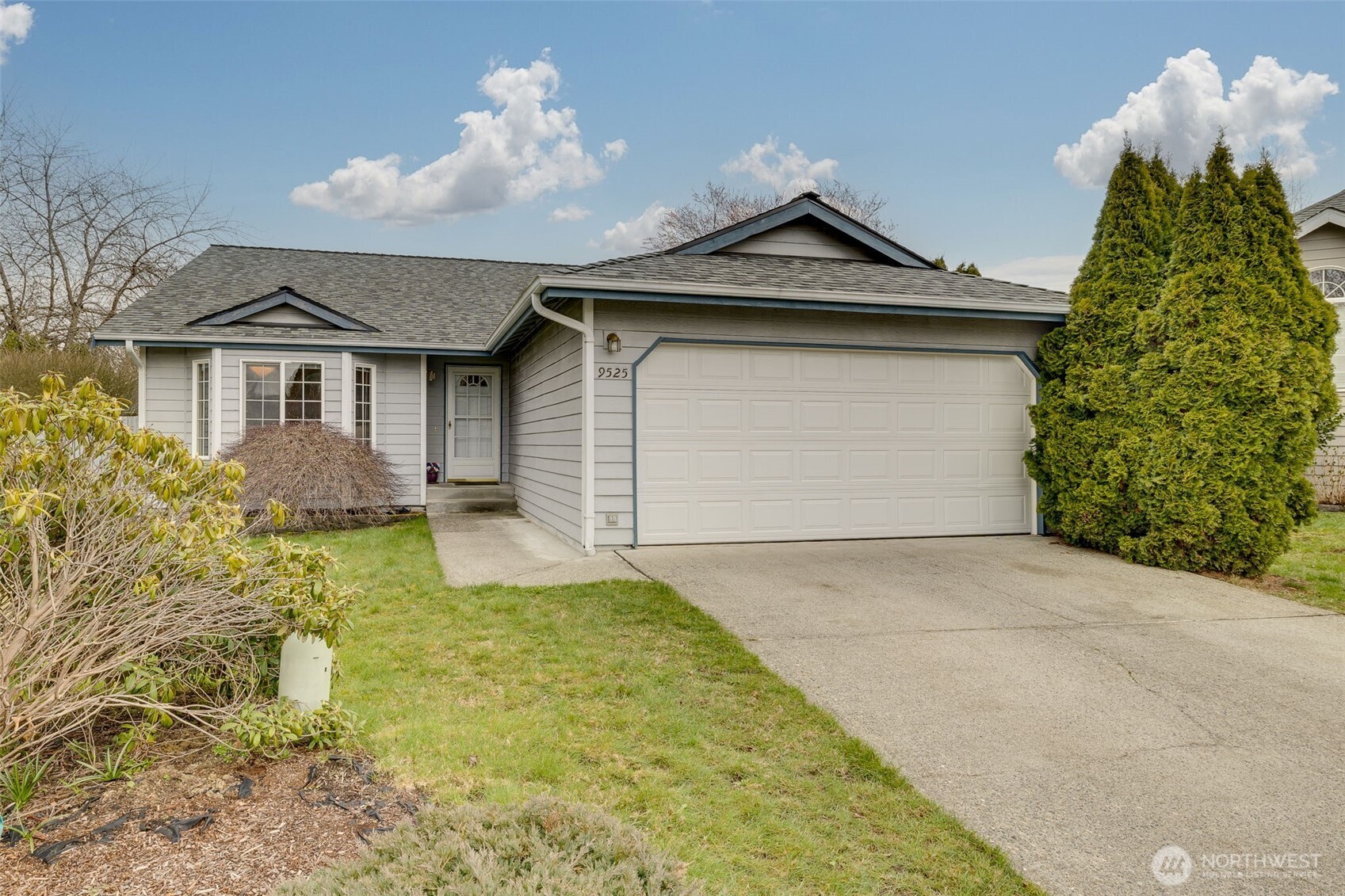 9525 53rd Avenue Property Photo 1