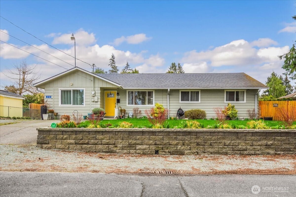 Burlington Real Estate Listings Main Image
