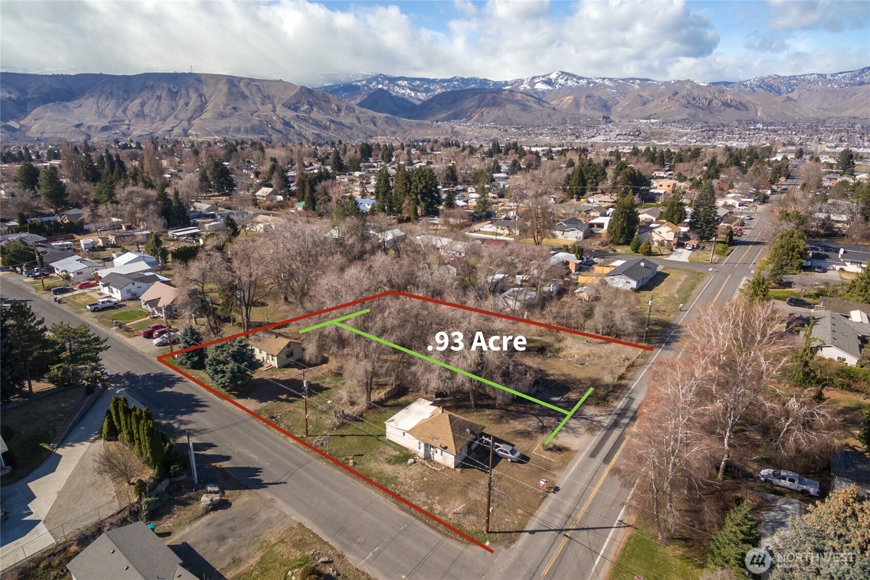 1588 3rd Street Property Photo 1
