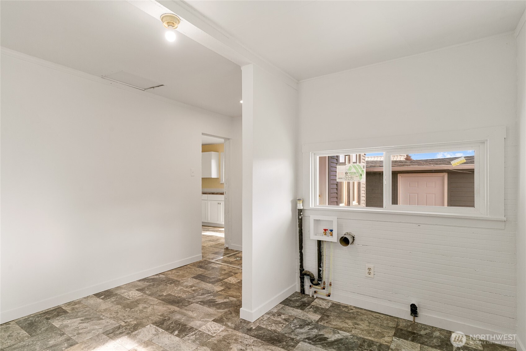 45 S Viewdale Avenue Property Photo 11
