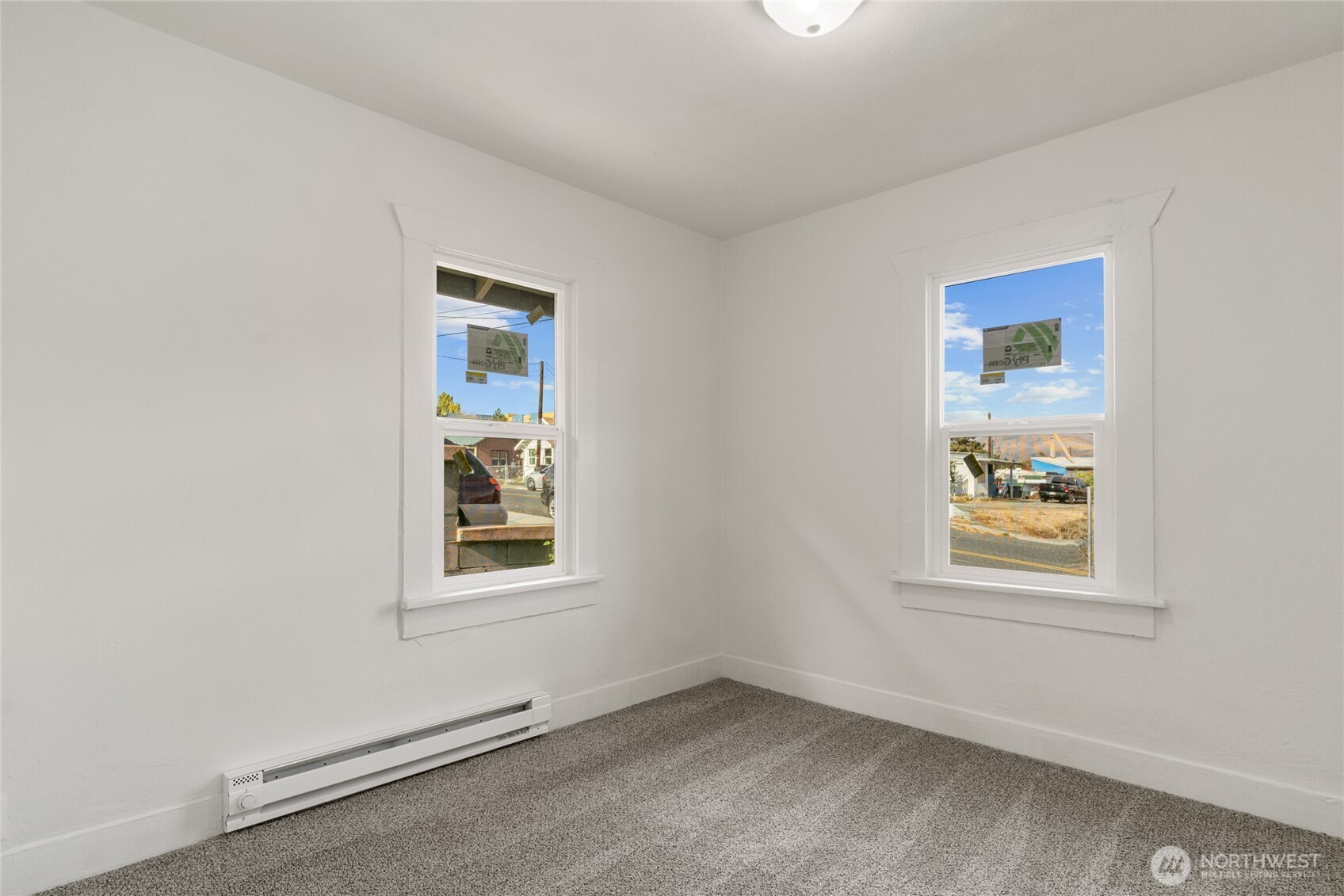 45 S Viewdale Avenue Property Photo 18