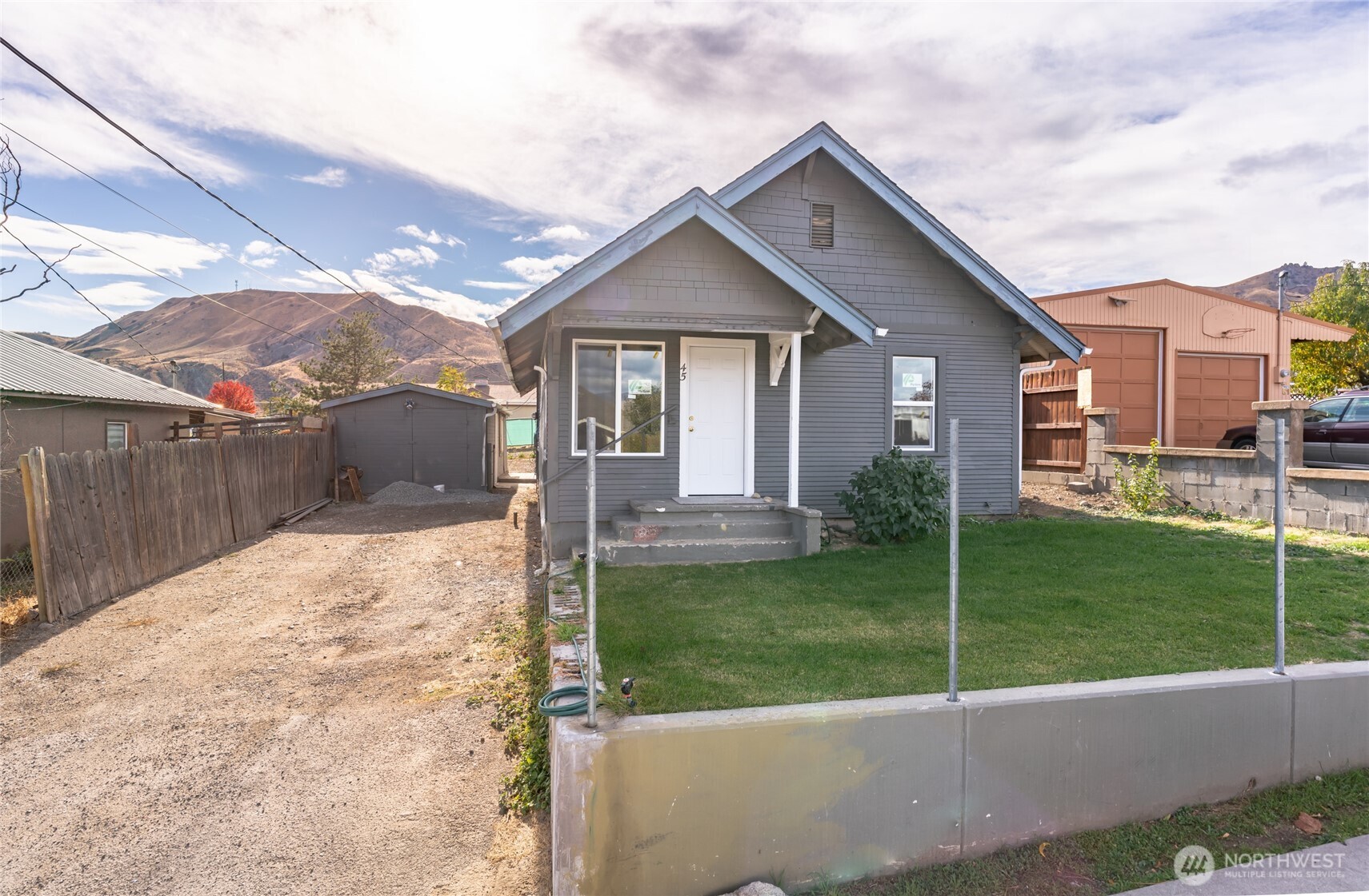 45 S Viewdale Avenue Property Photo 24