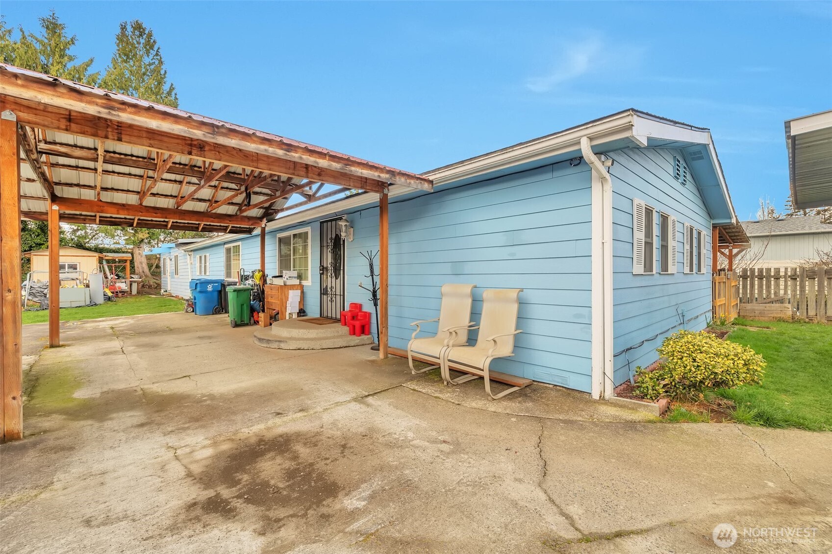18615 109th Avenue Property Photo
