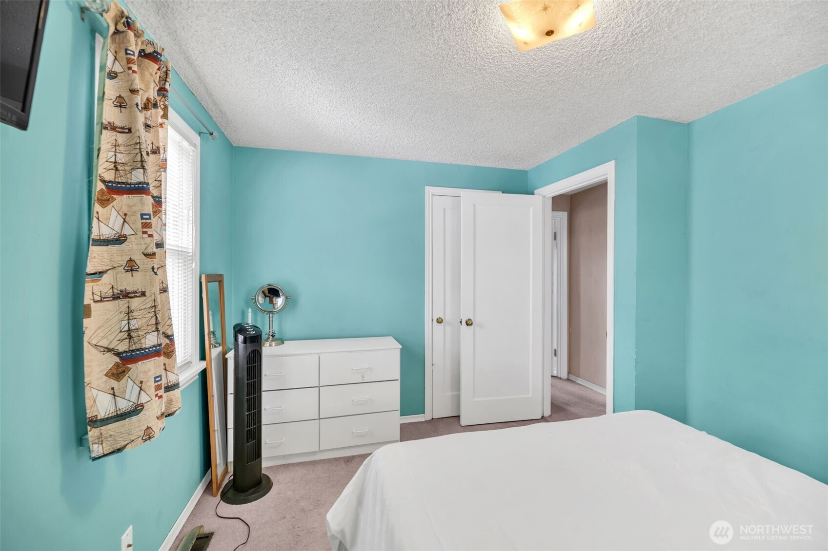 11110 Beacon Avenue Property Photo 18