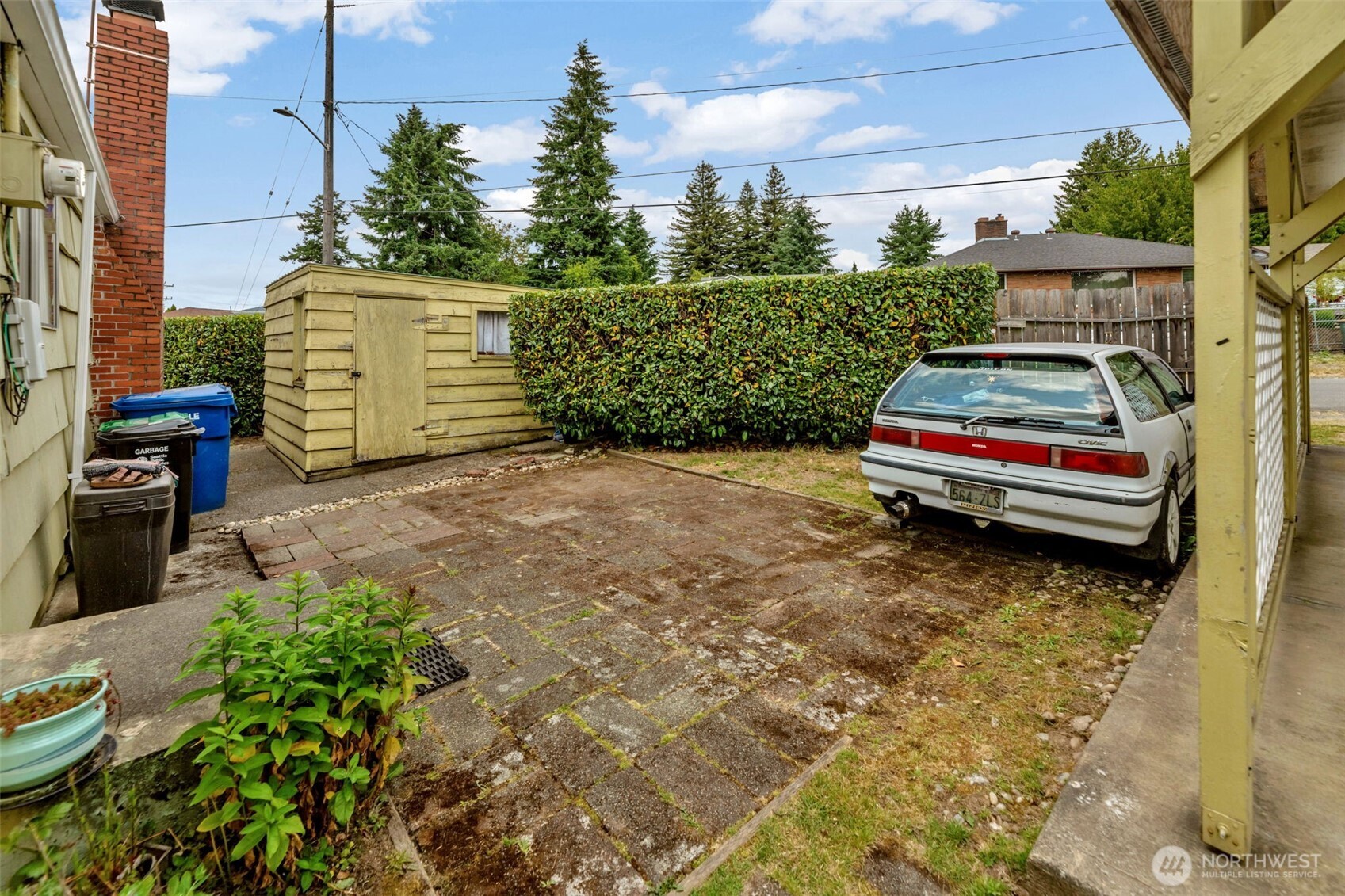 11110 Beacon Avenue Property Photo 25