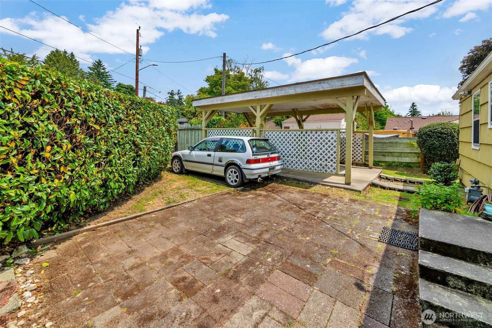 11110 Beacon Avenue Property Photo 28
