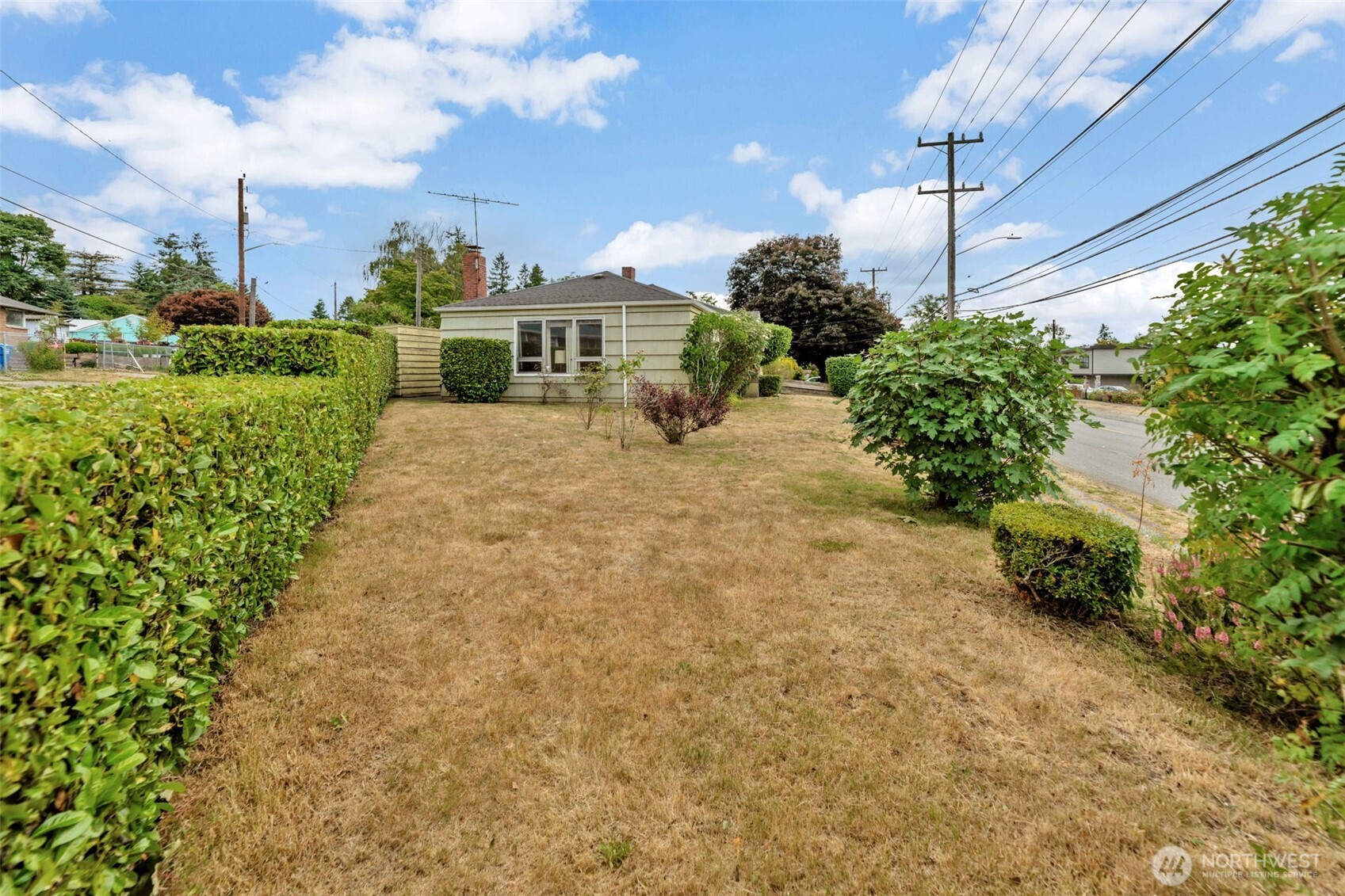 11110 Beacon Avenue Property Photo 29