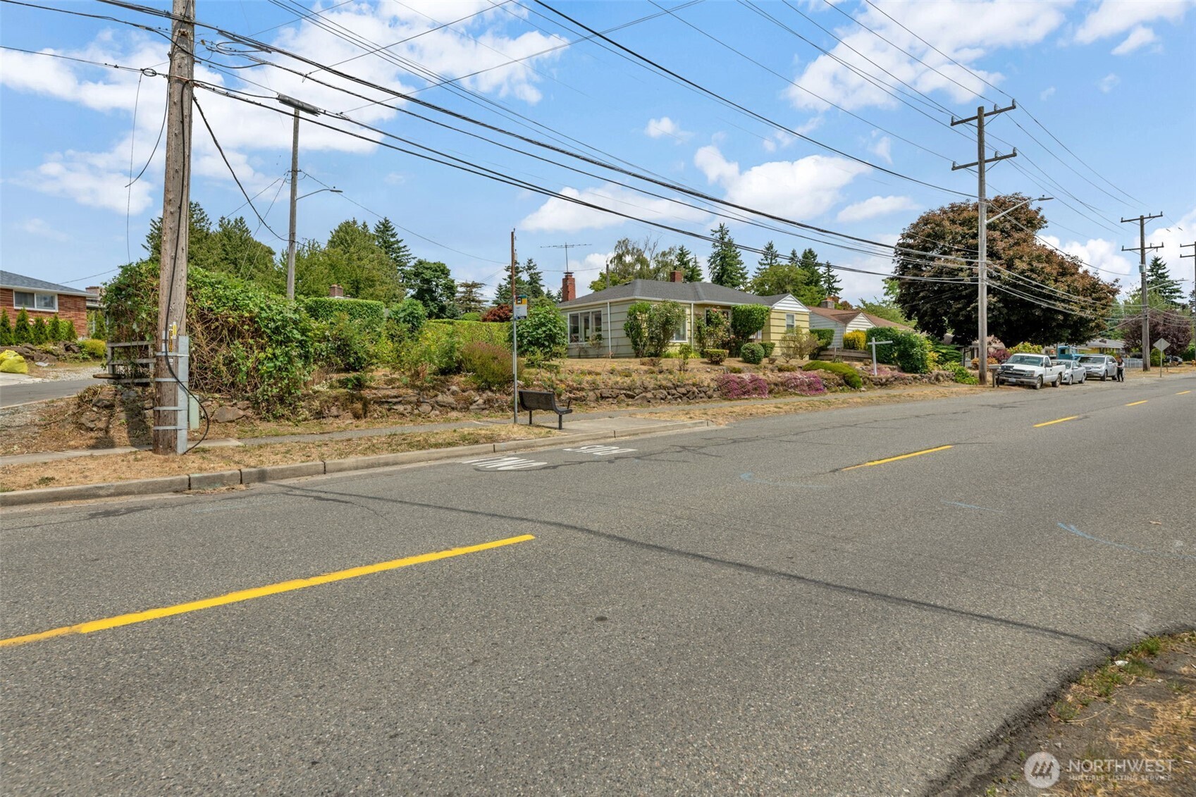11110 Beacon Avenue Property Photo 31