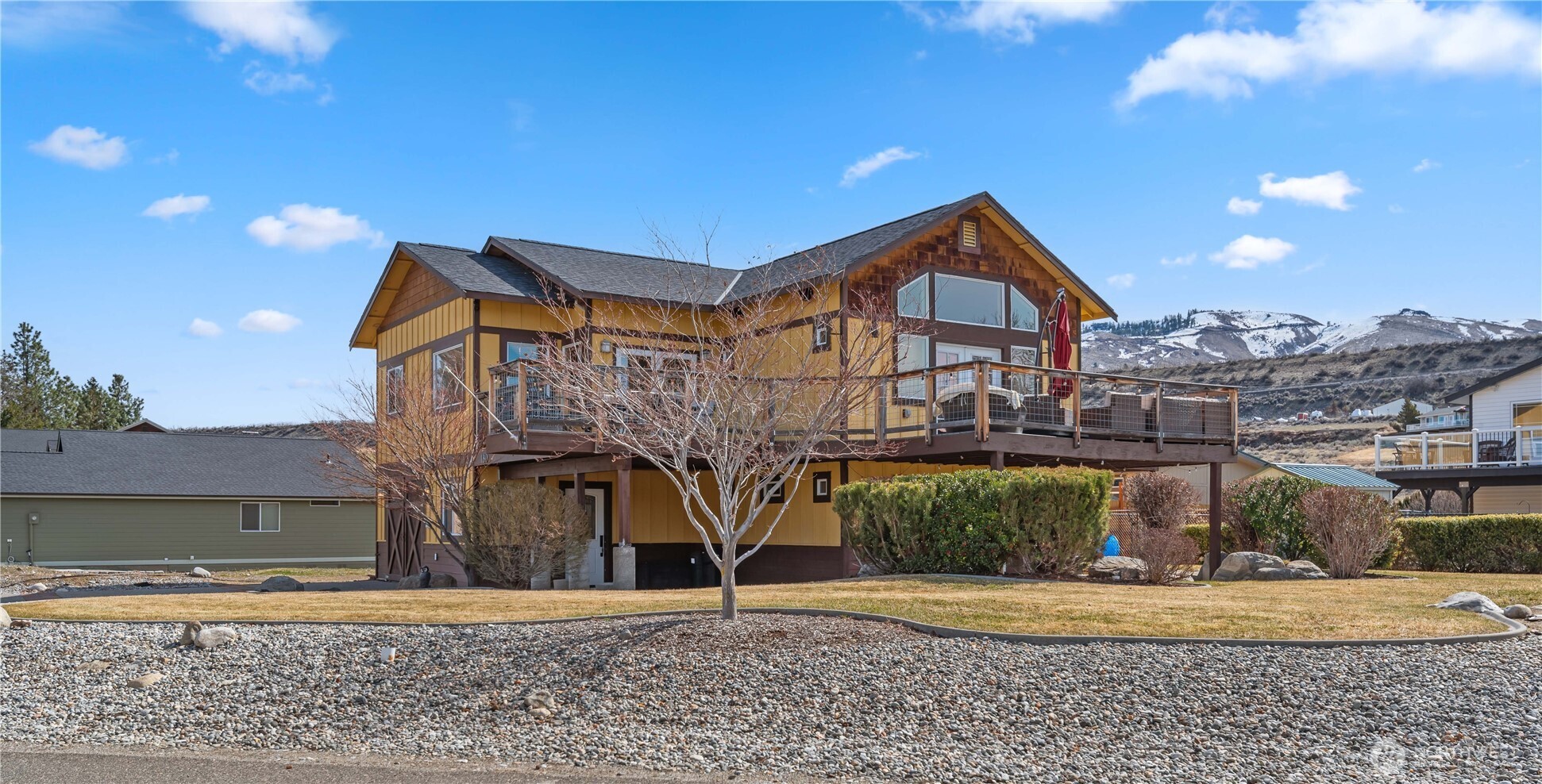 180 Lakeview Avenue Property Photo