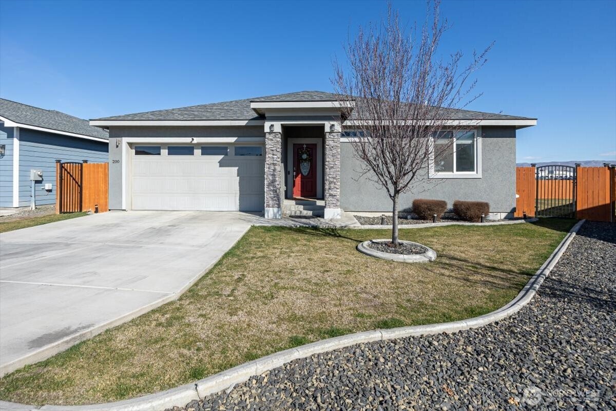 200 Villa Real Dr. Property Photo