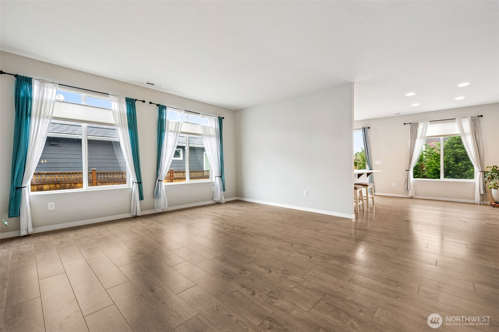 18202 145th Street Property Photo 9