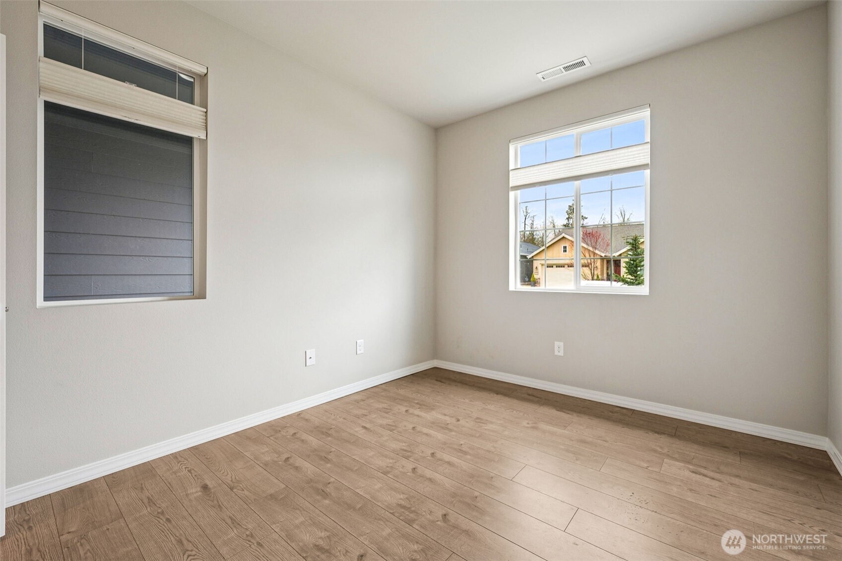 18202 145th Street Property Photo 12
