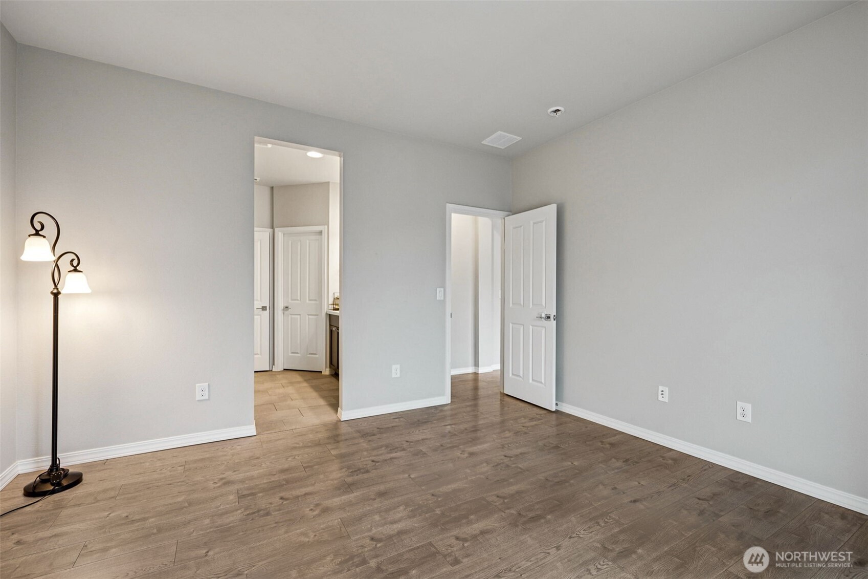18202 145th Street Property Photo 14