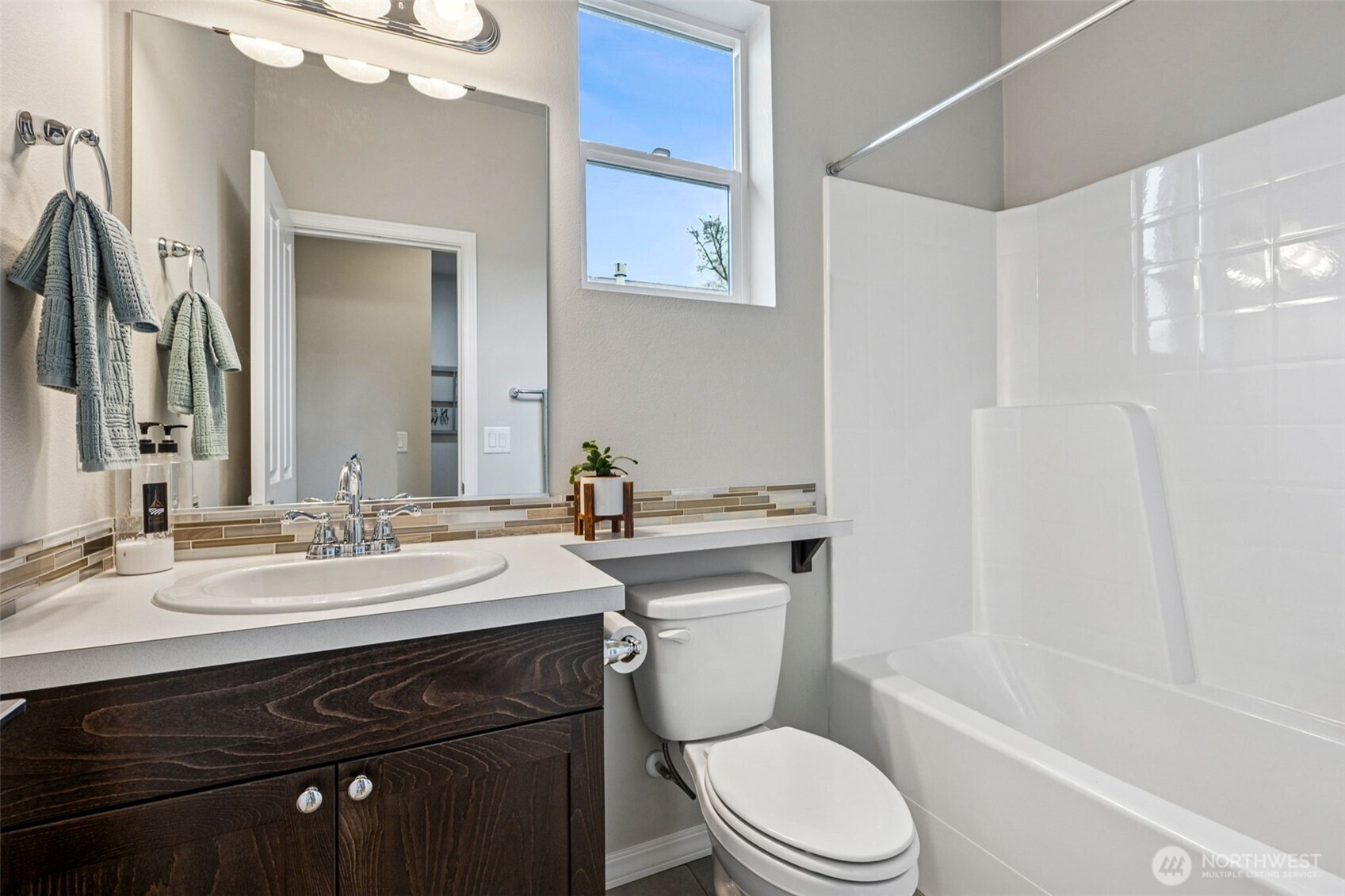 18202 145th Street Property Photo 17