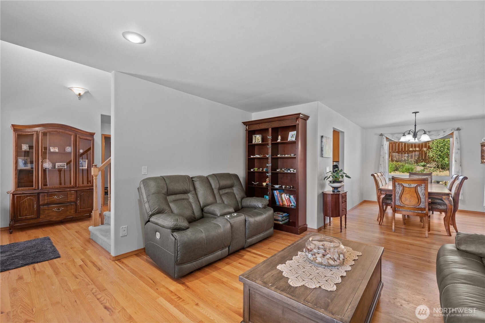 1916 Pensione Place Property Photo 7