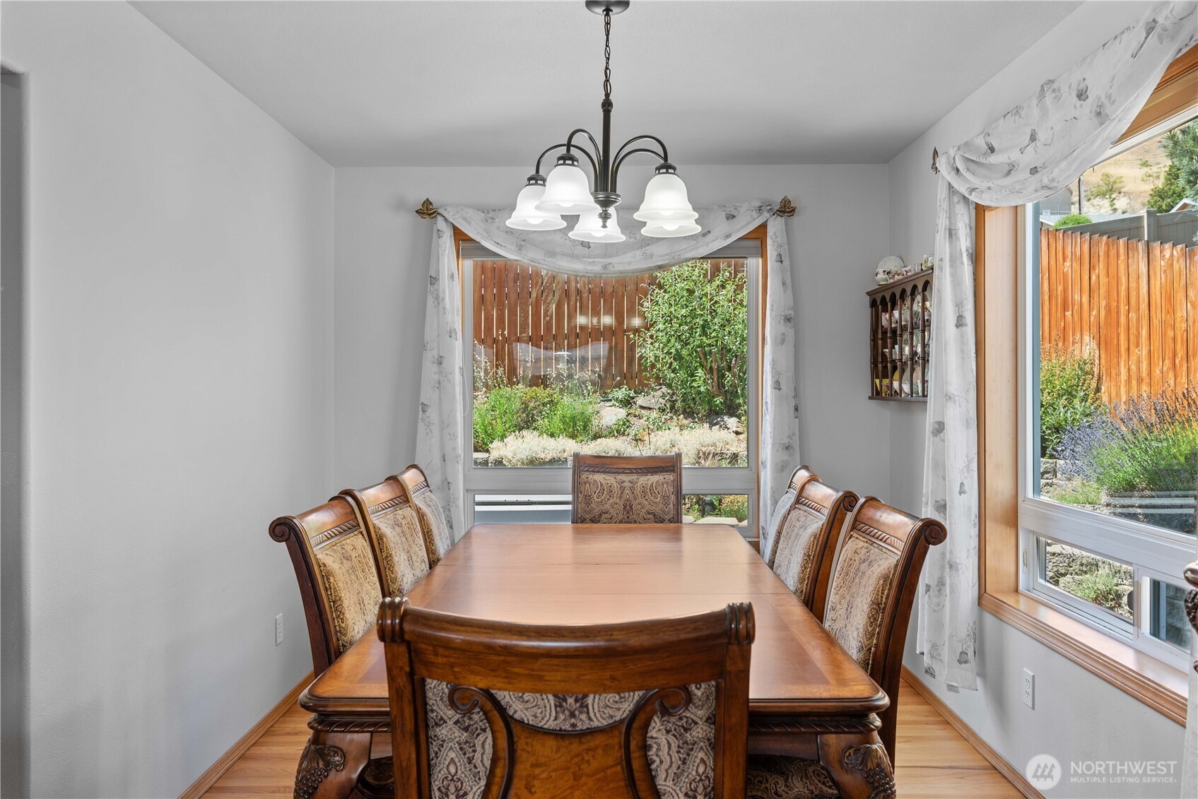 1916 Pensione Place Property Photo 8