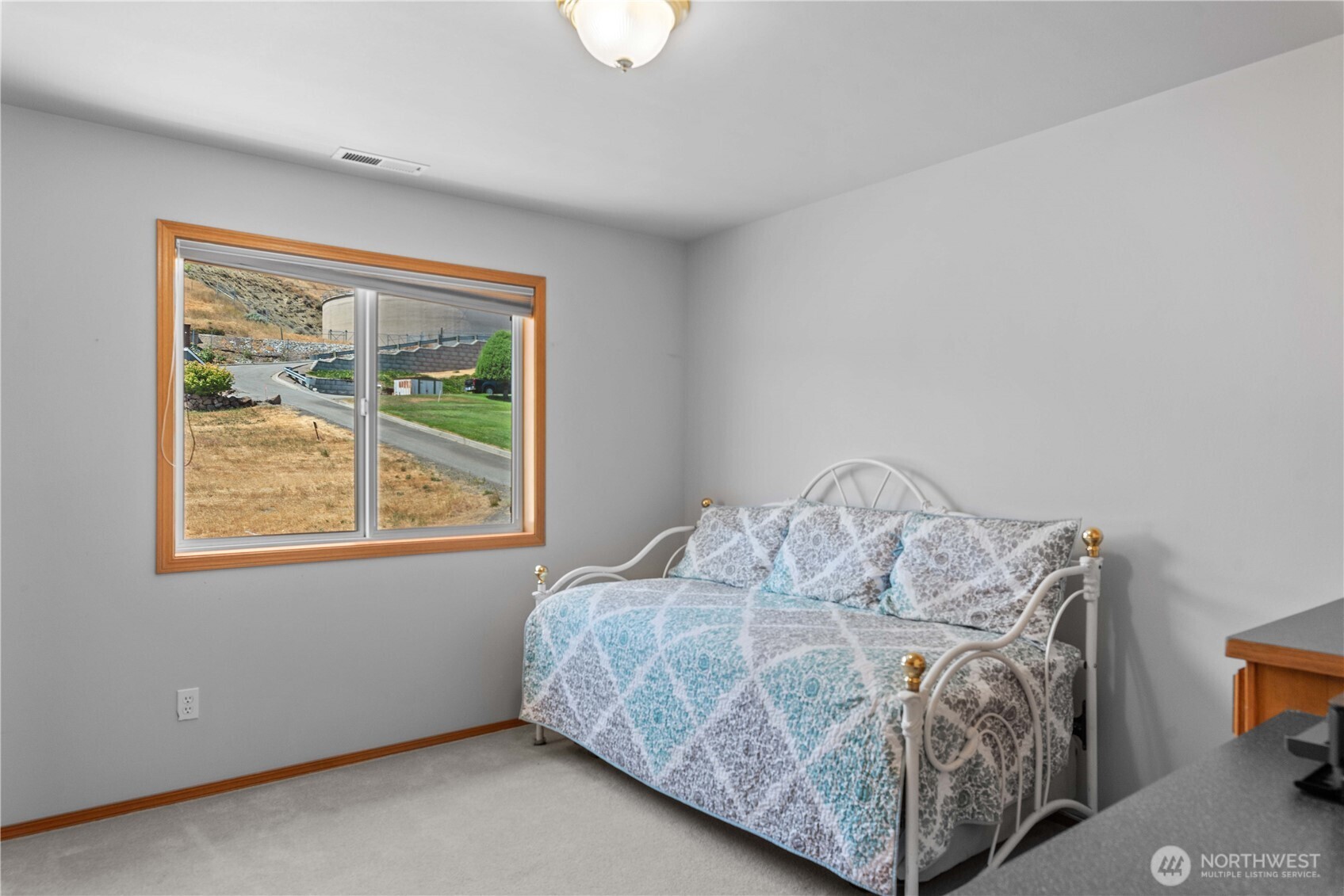 1916 Pensione Place Property Photo 30