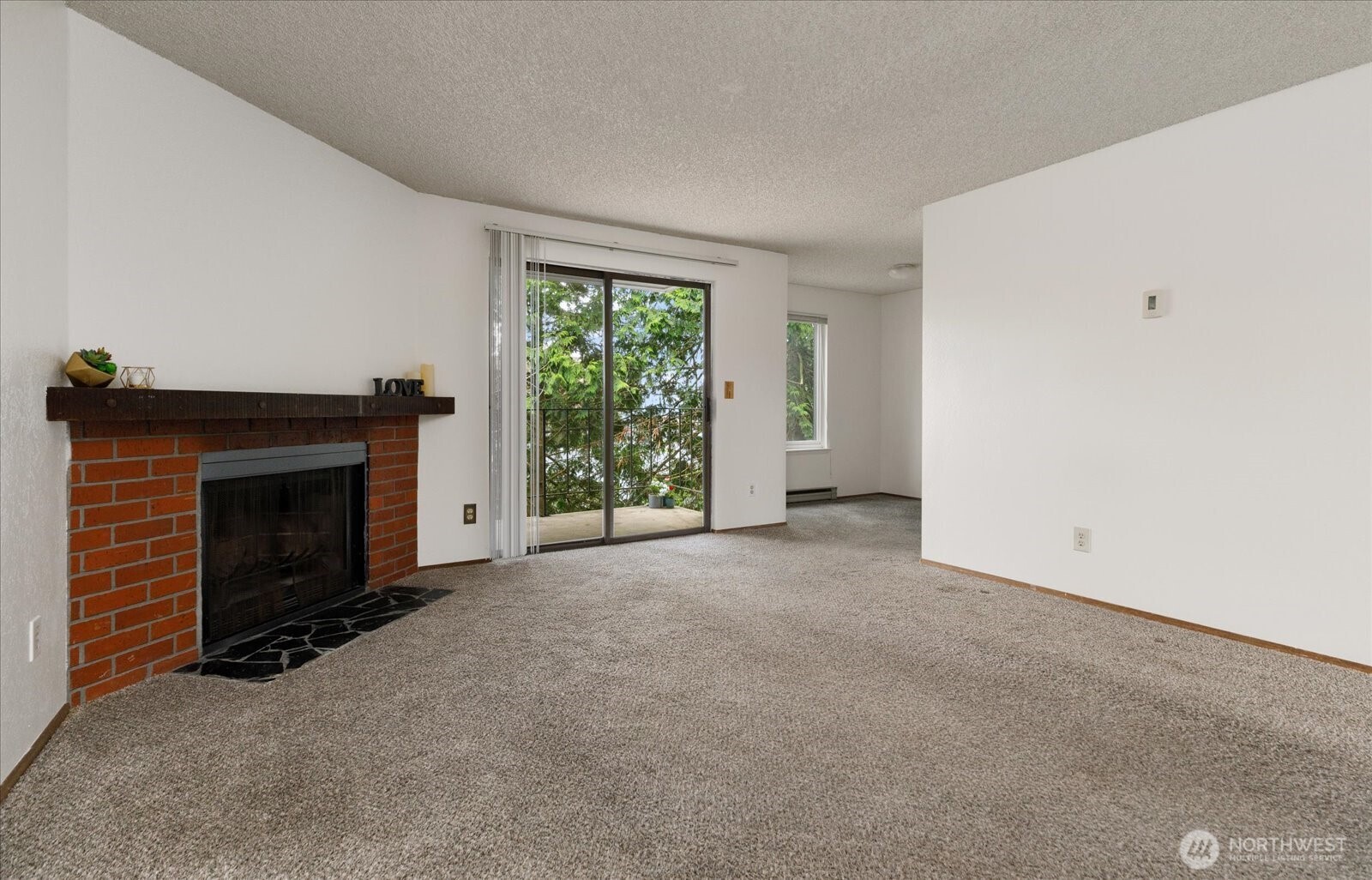 91 Se 11th Avenue 205 Property Photo 6