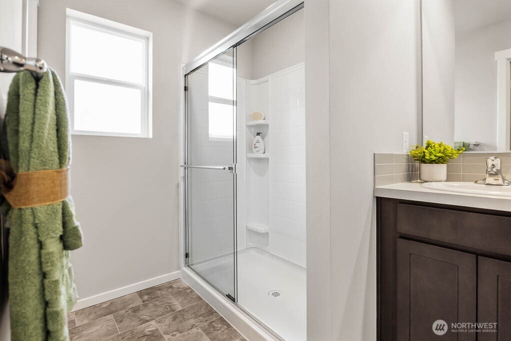 6429 Langley Avenue 81 Property Photo 20
