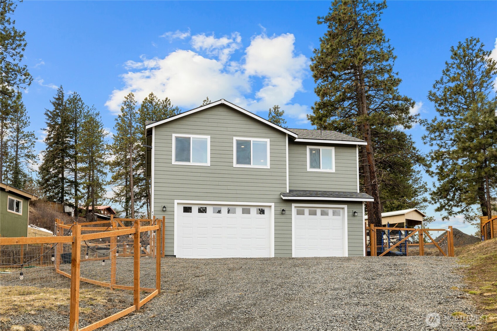 451 Twin Lakes Road Property Photo