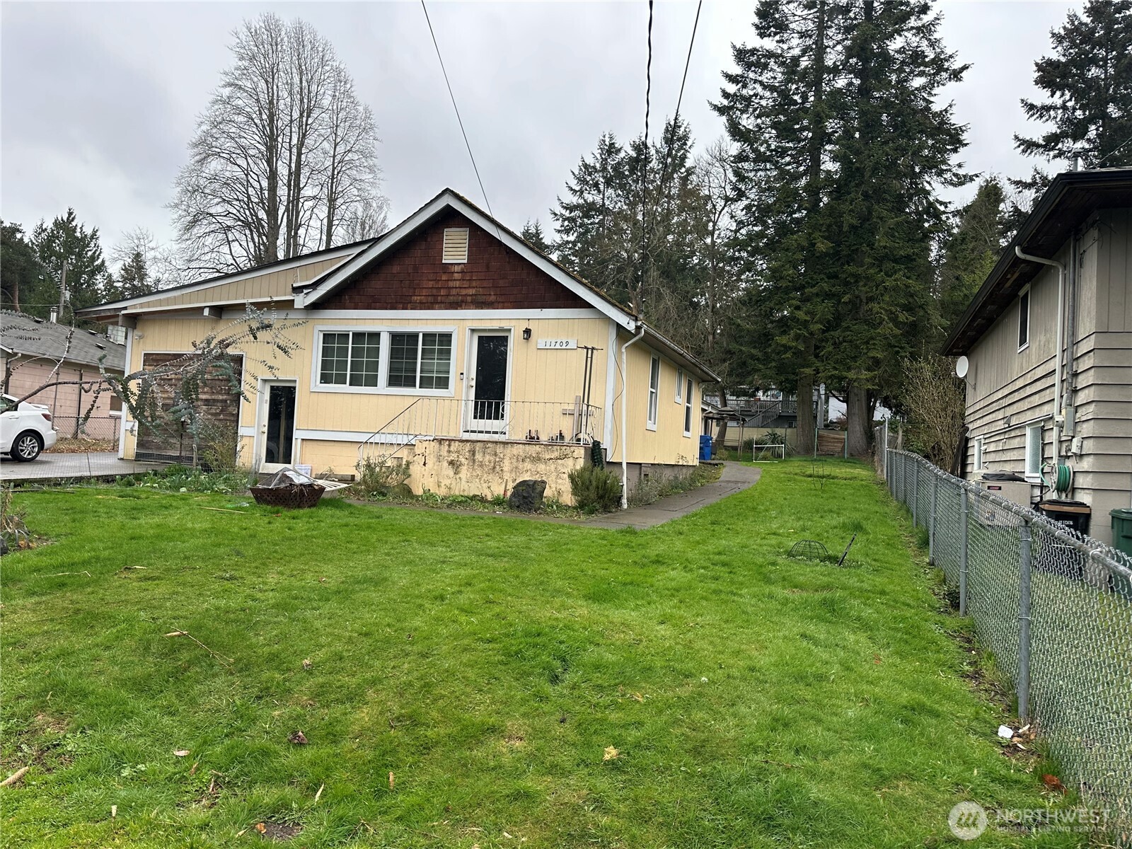 Seattle Public Sch Real Estate Listings Main Image