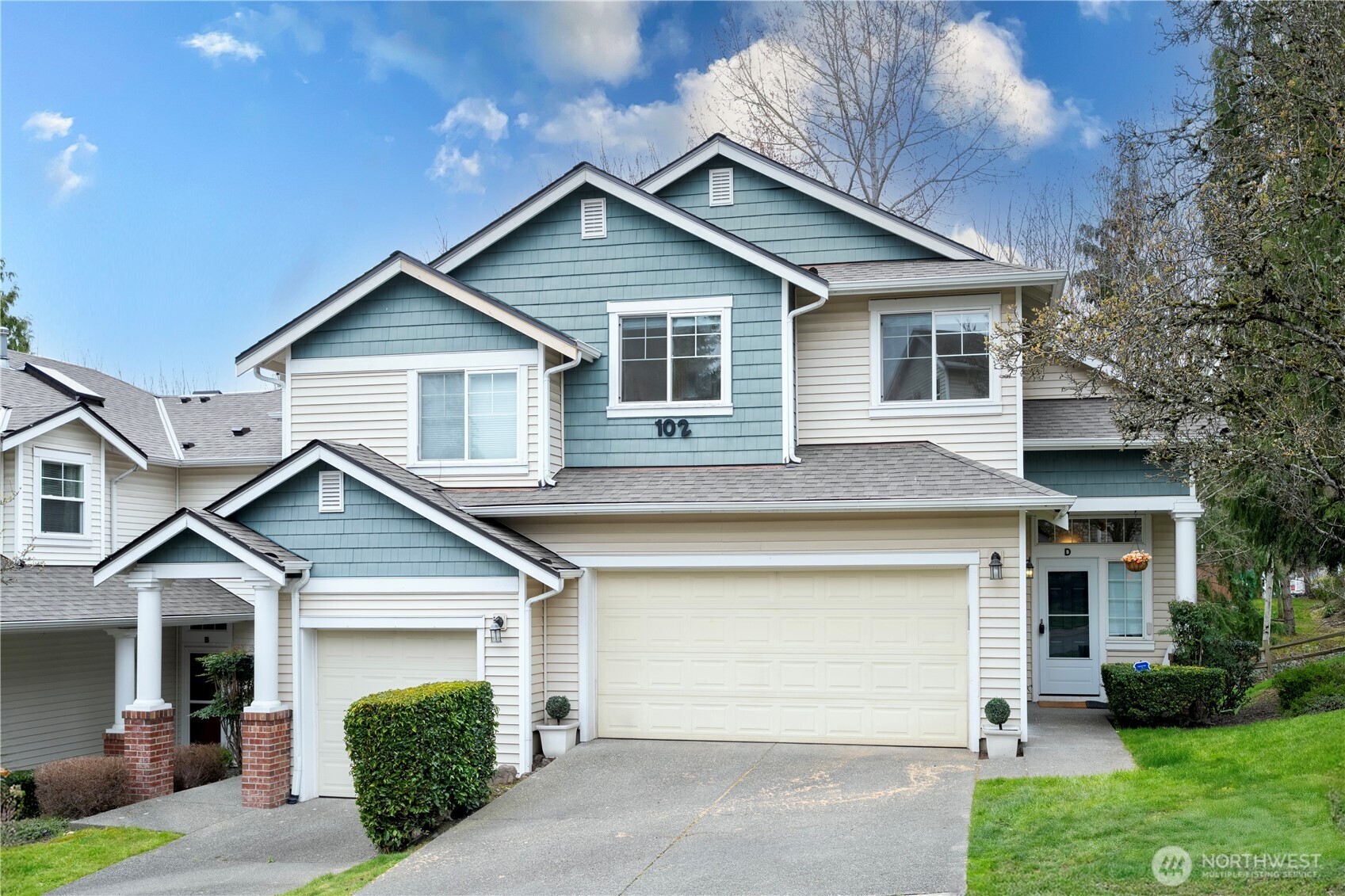 102 S 49th Place D Property Photo
