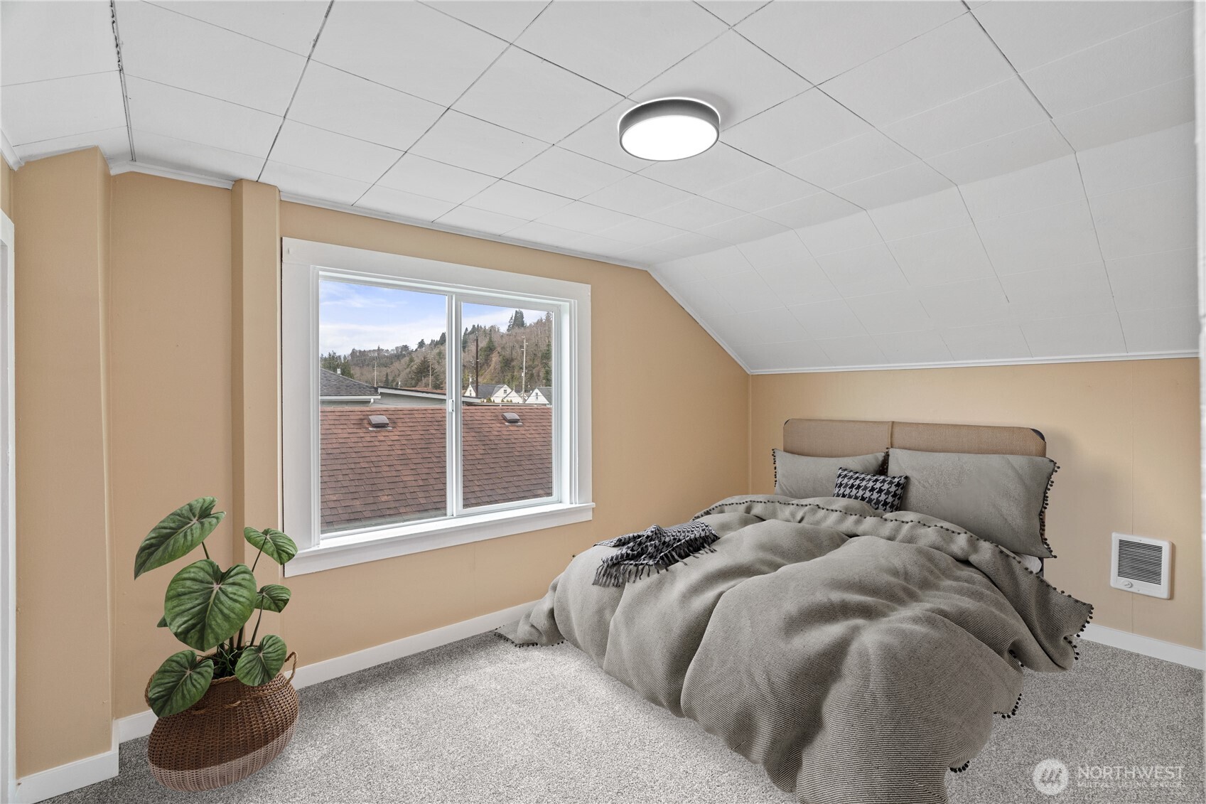 2815 Sumner Avenue Property Photo 25