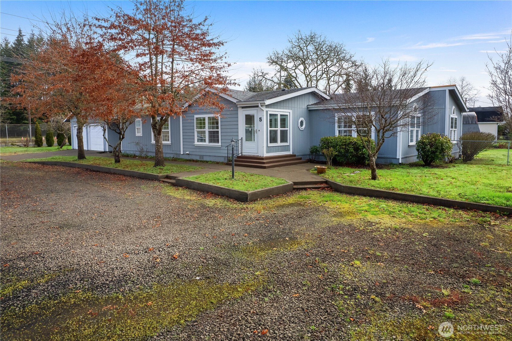 Elma Real Estate Listings Main Image