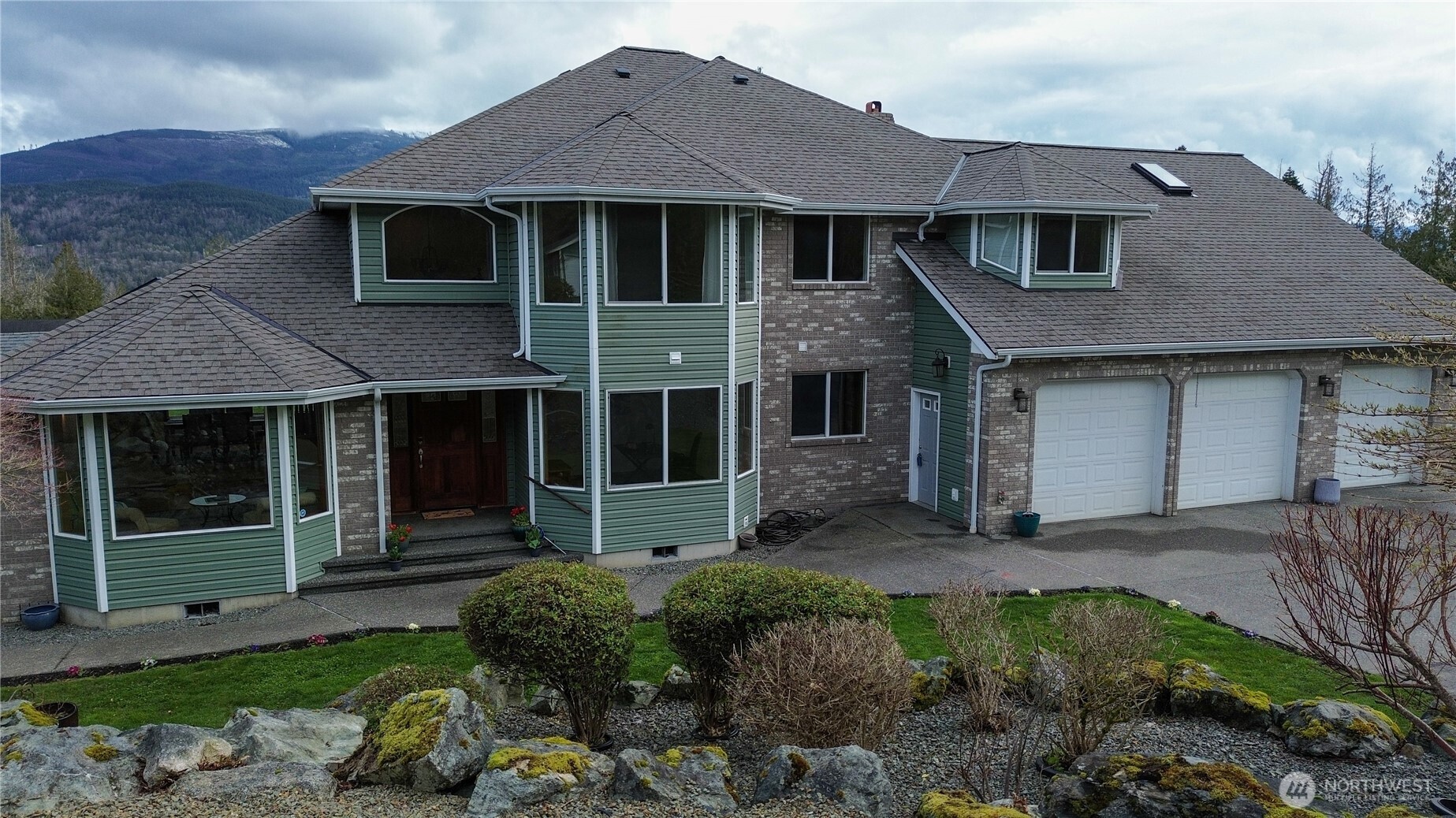 13240 Buchanan Lane Property Photo