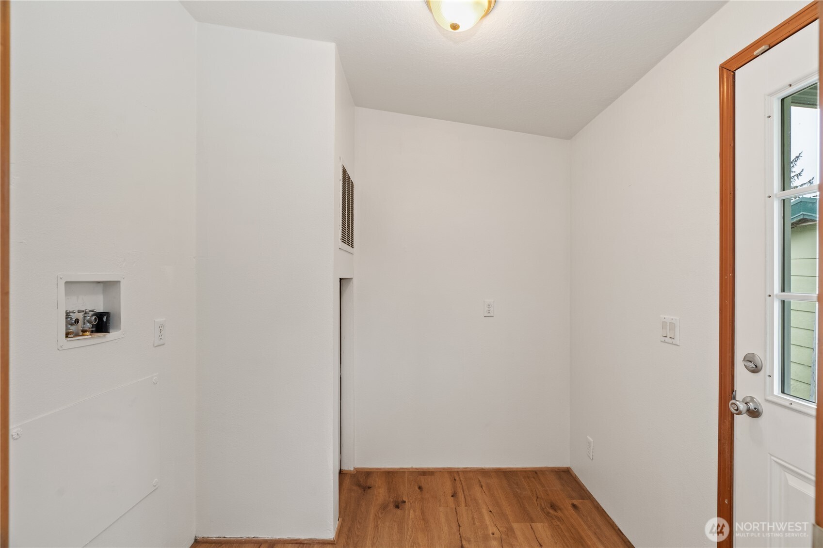 168 Us 101 16 Property Photo 10