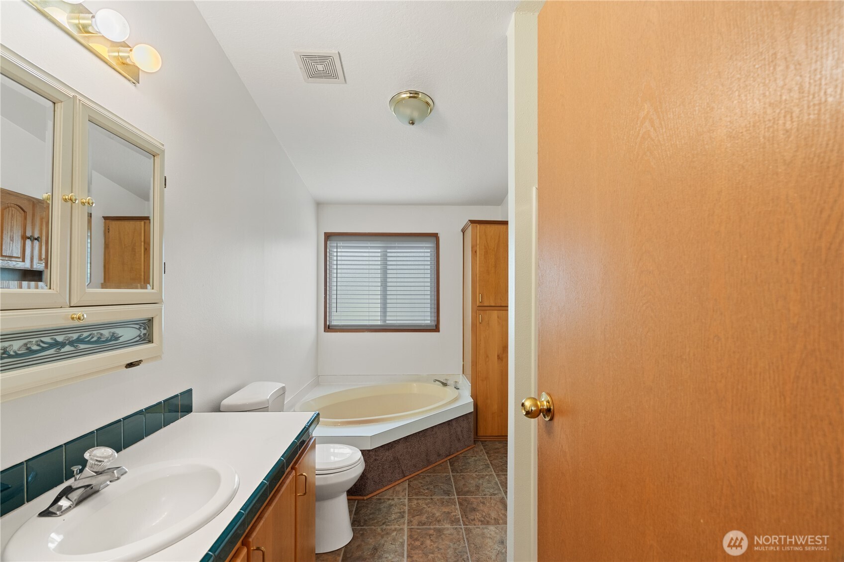168 Us 101 16 Property Photo 15