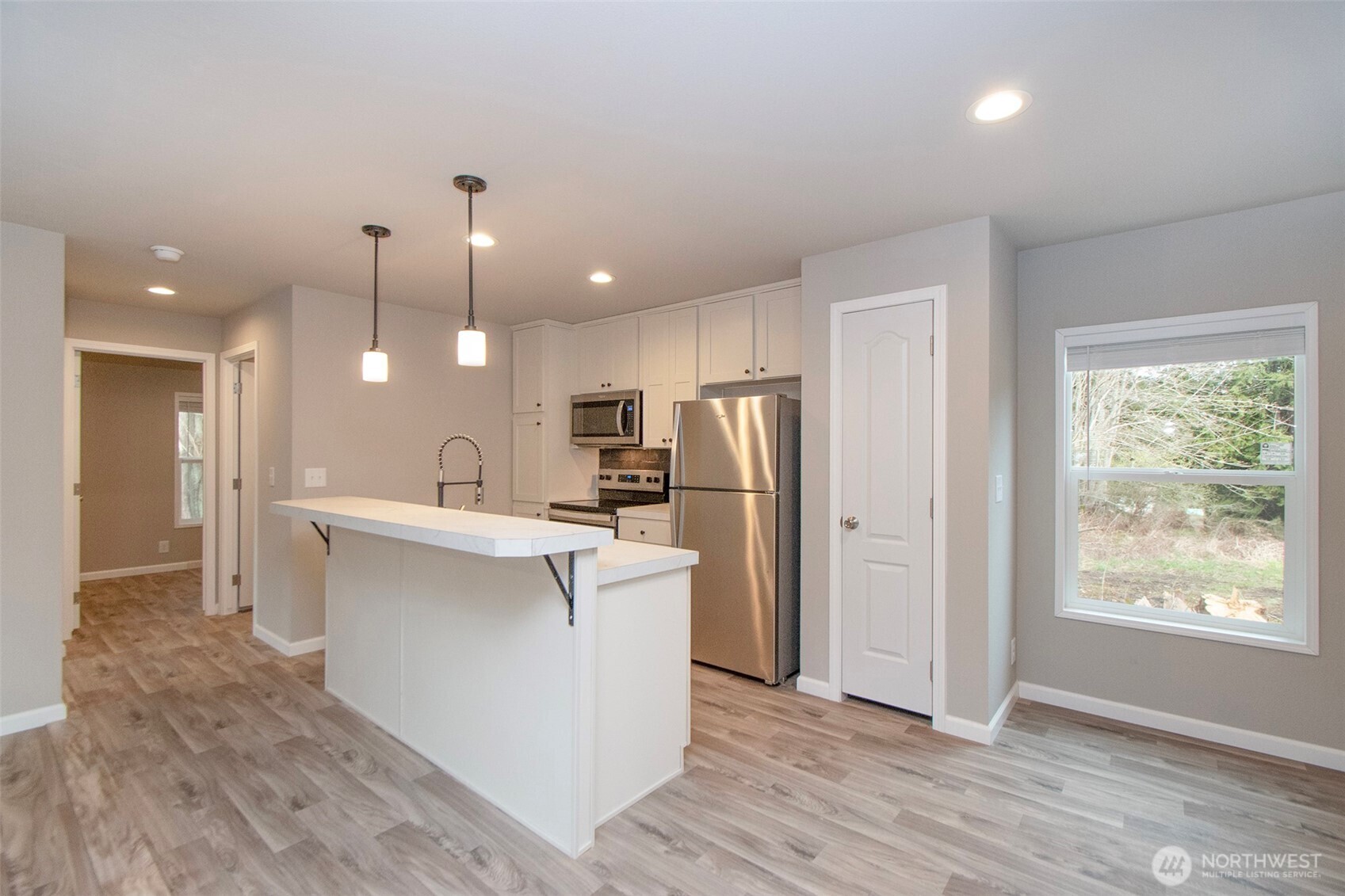 15 Green Belt Drive Property Photo 8