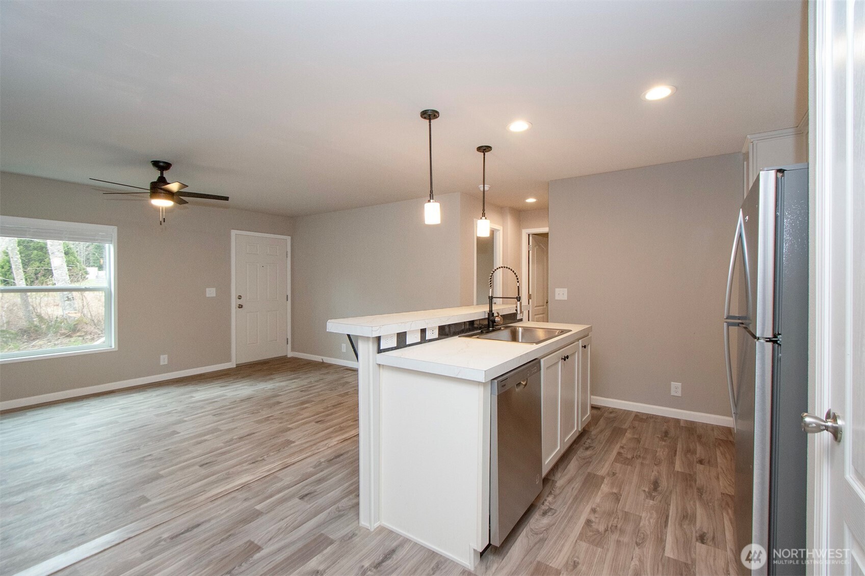 15 Green Belt Drive Property Photo 10