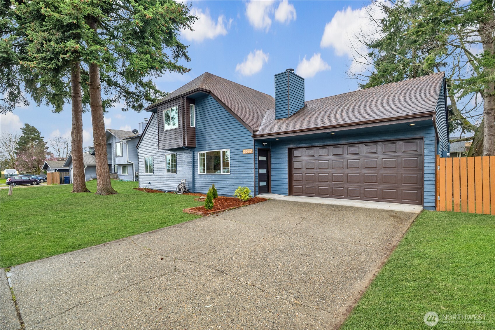 5572 34th Street Loop Property Photo