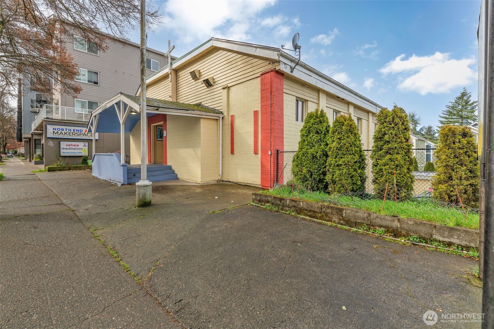 12327 15th Avenue Property Photo 1