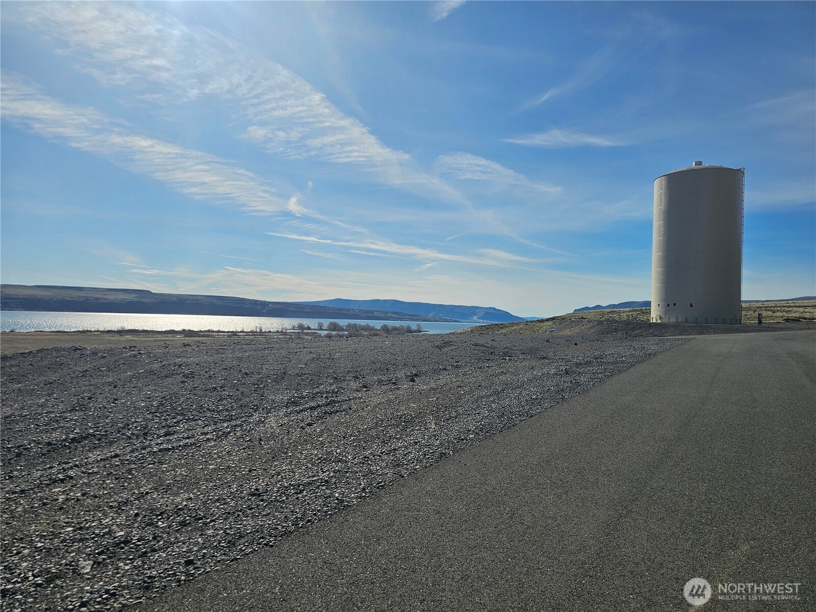 561 Bridgeview Drive Lot 3 Property Photo 3