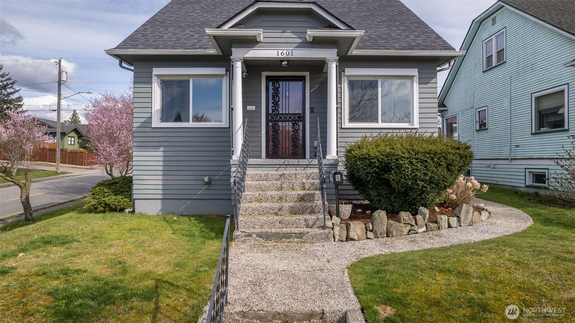 1601 Virginia Avenue Property Photo