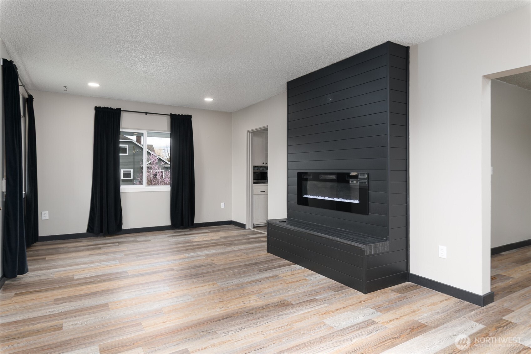 1601 Virginia Avenue Property Photo 4