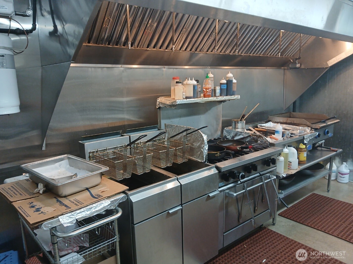 210 W Main Street Property Photo 6