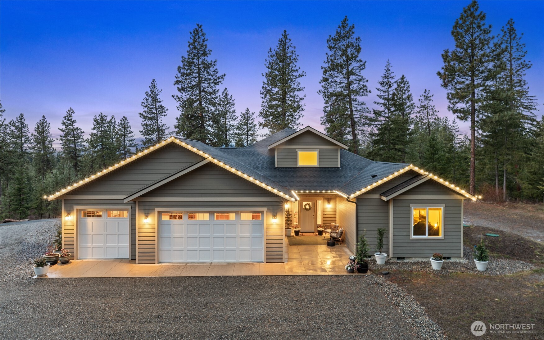 871 Summit View Road Property Photo