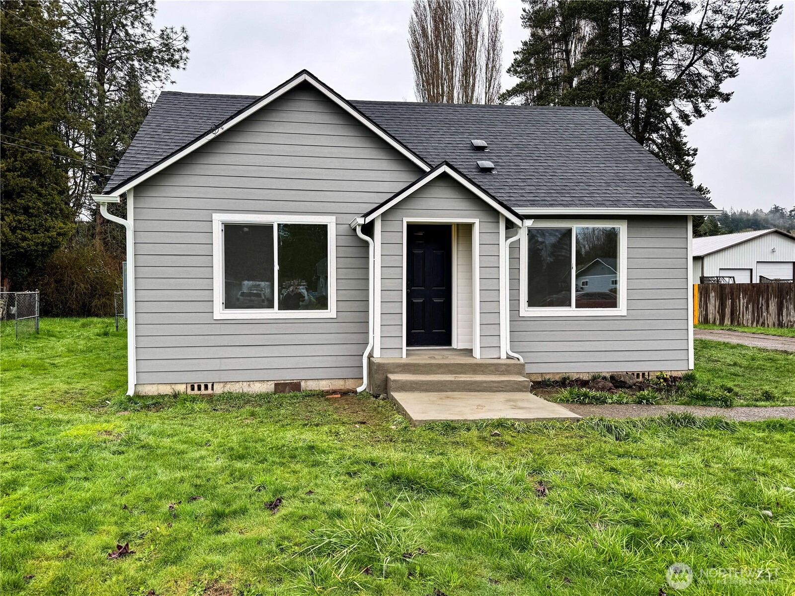 3056 Pennsylvania Street Property Photo