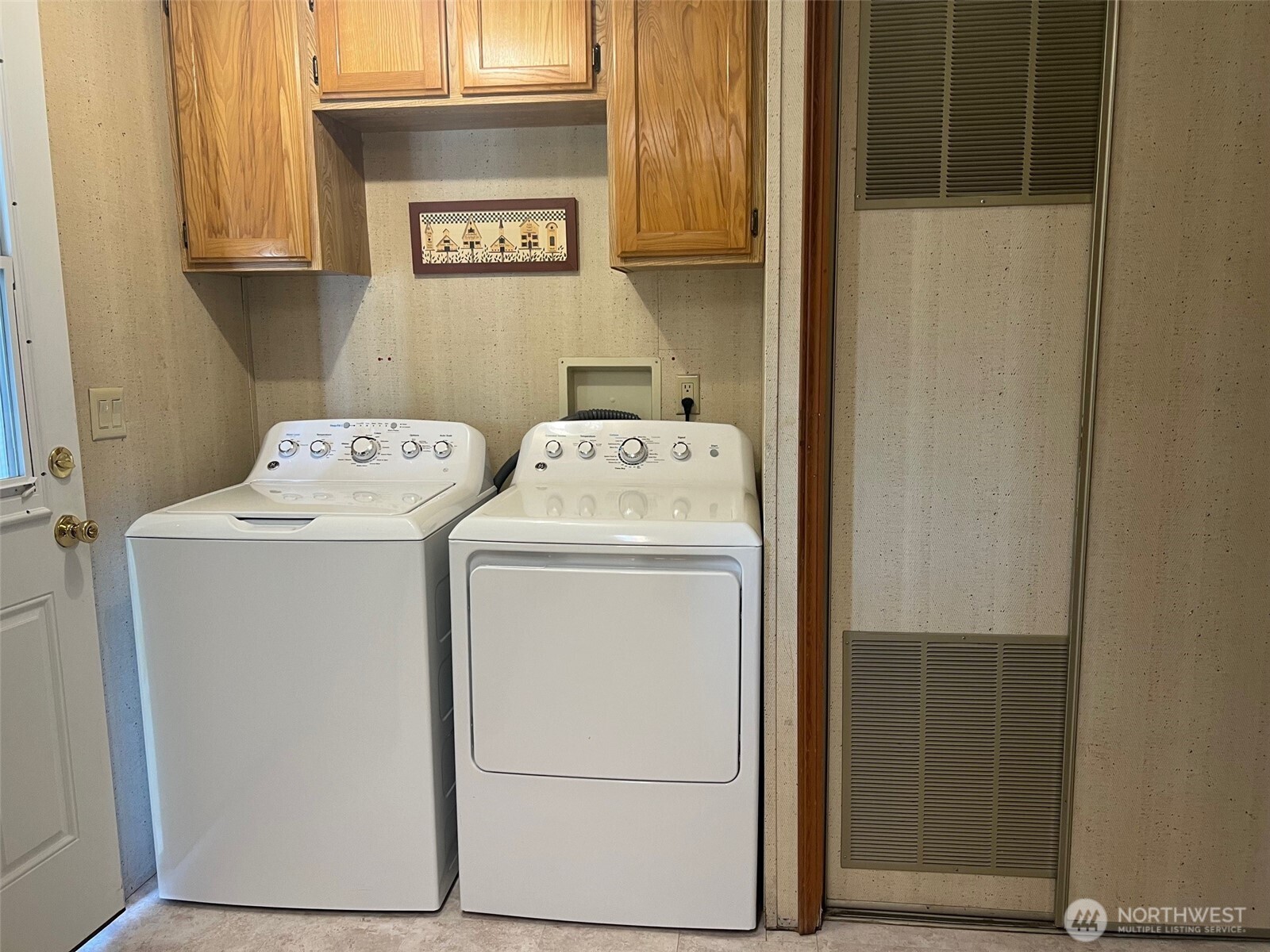 156 Ne Zodiac Lane Property Photo 18