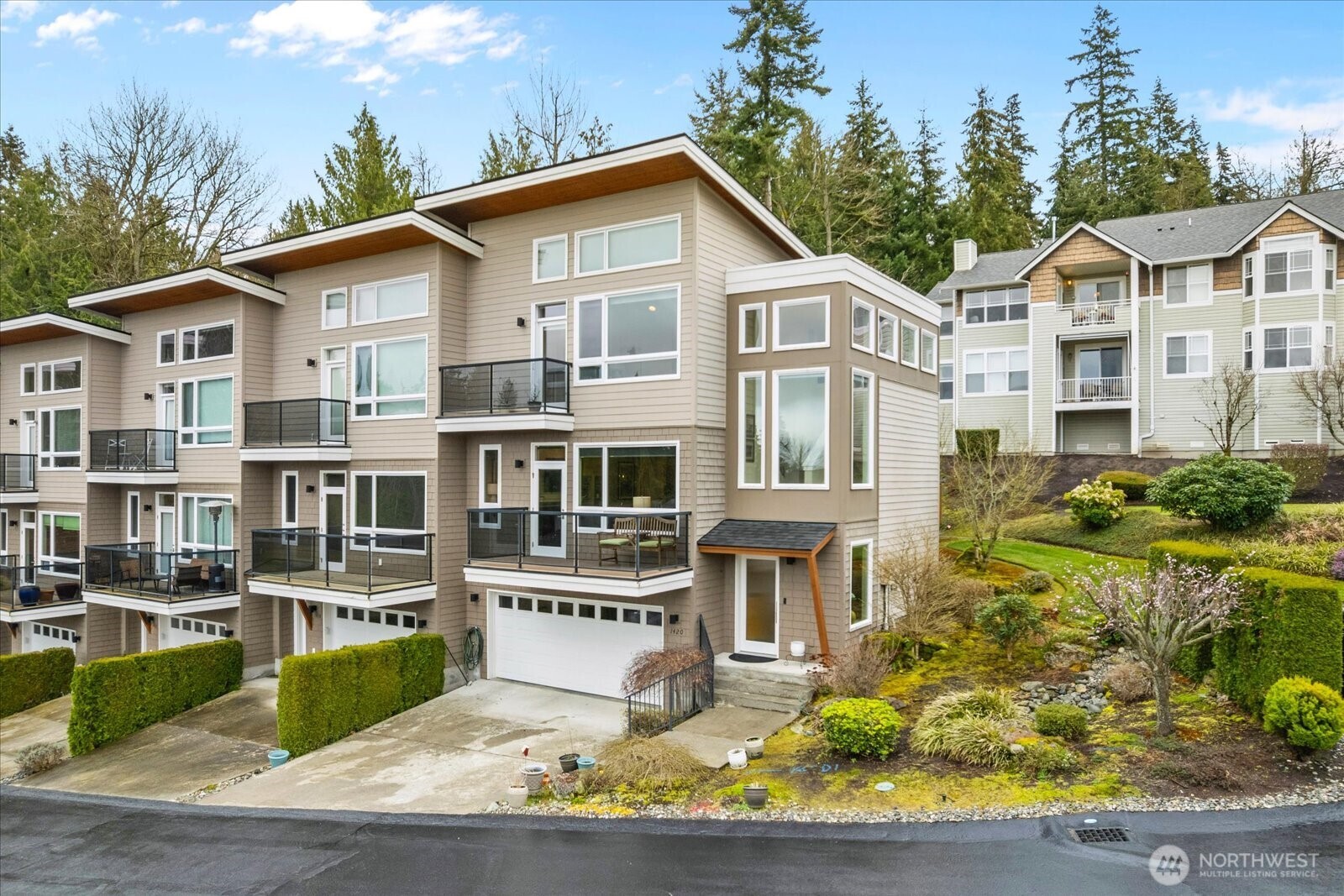 1420 Digby Place Property Photo