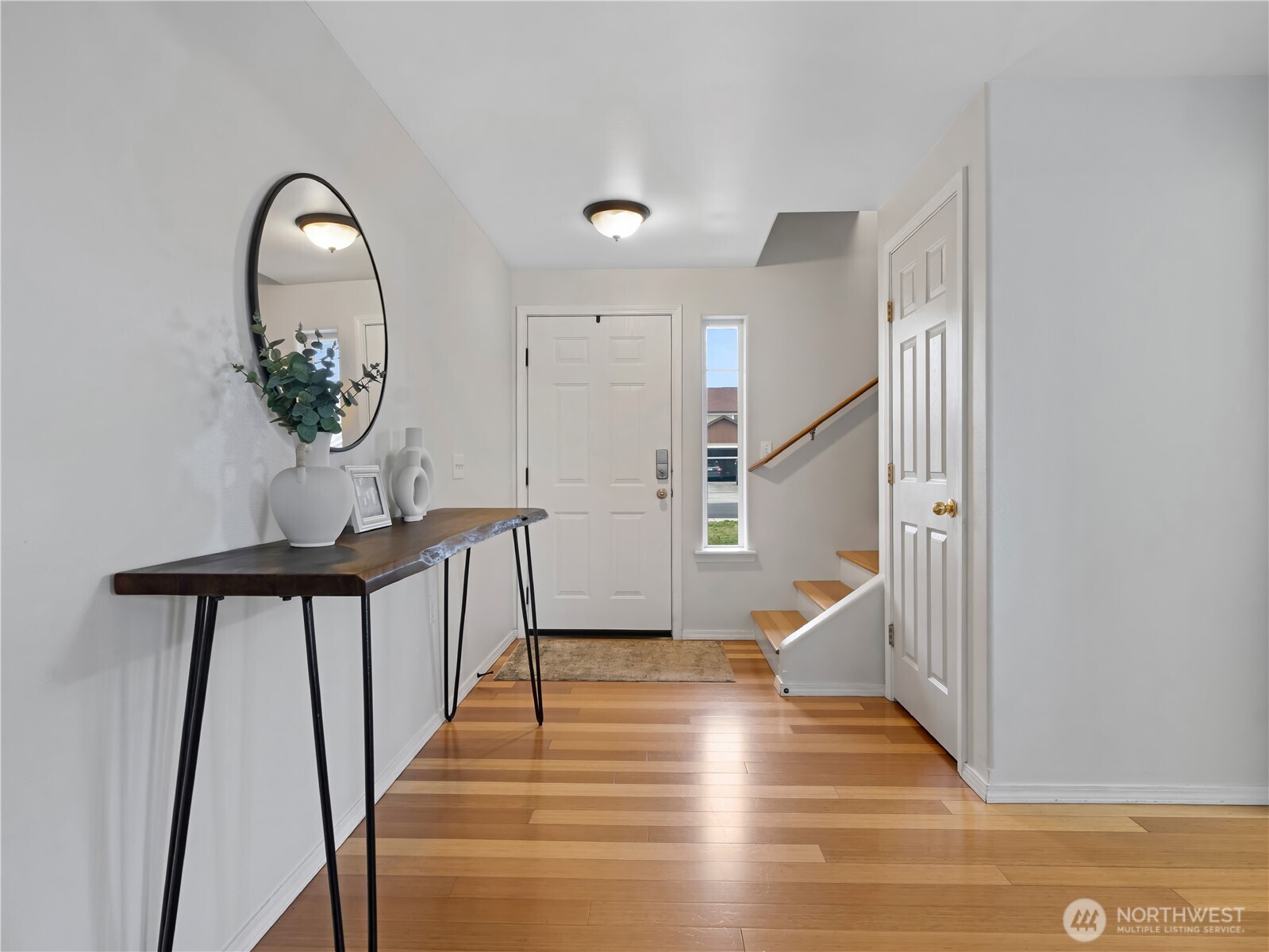 529 N Pennsylvania Street Property Photo 6