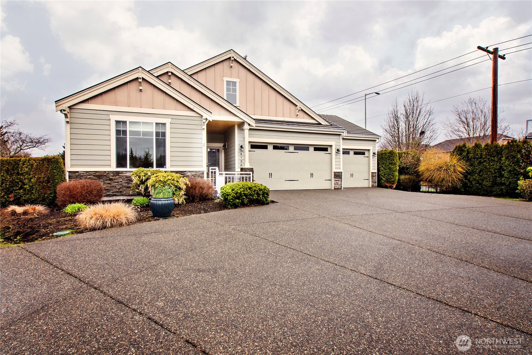 Horizons Elem Real Estate Listings Main Image