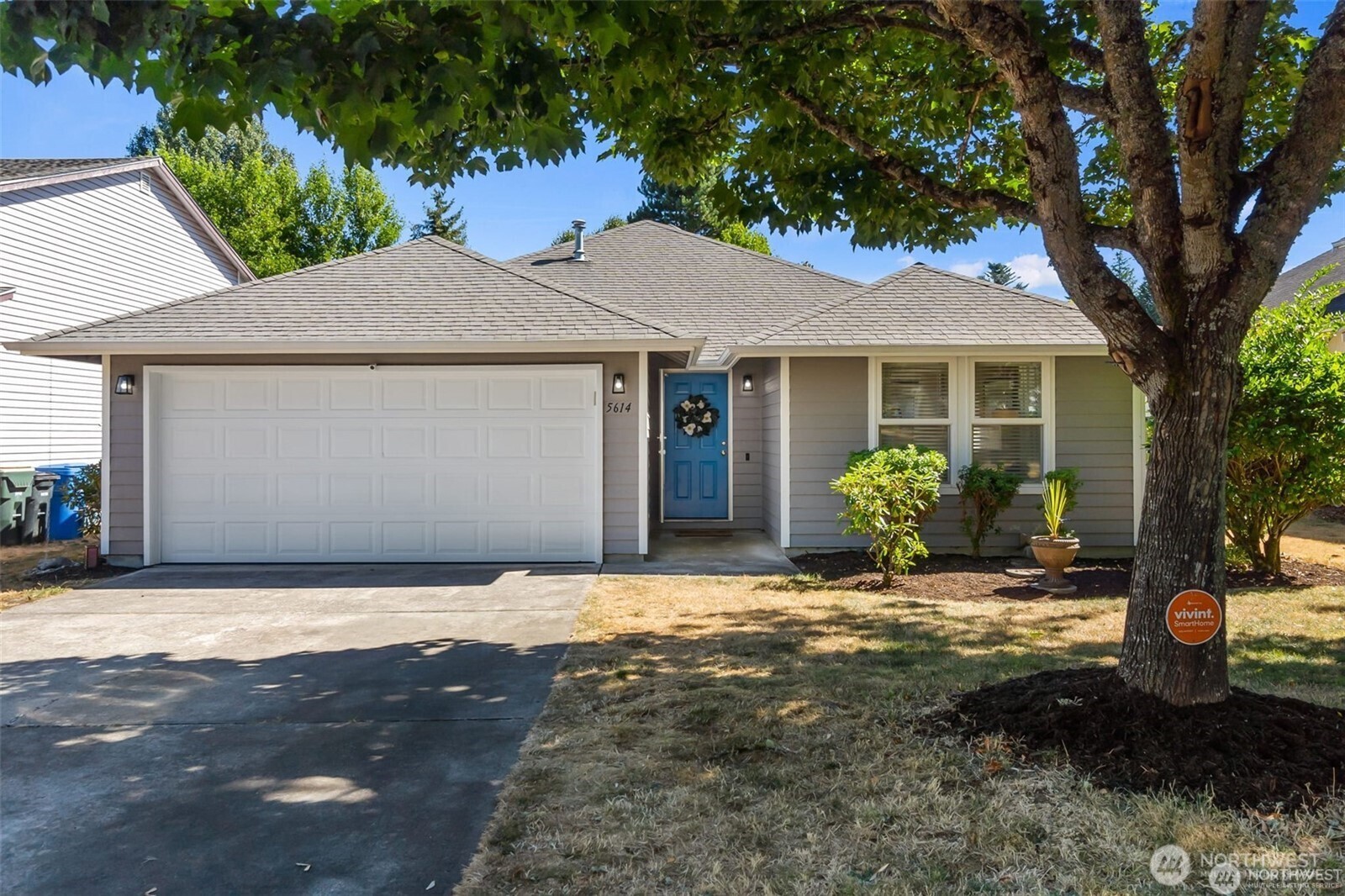 5614 Mount Saint Helens Street Property Photo